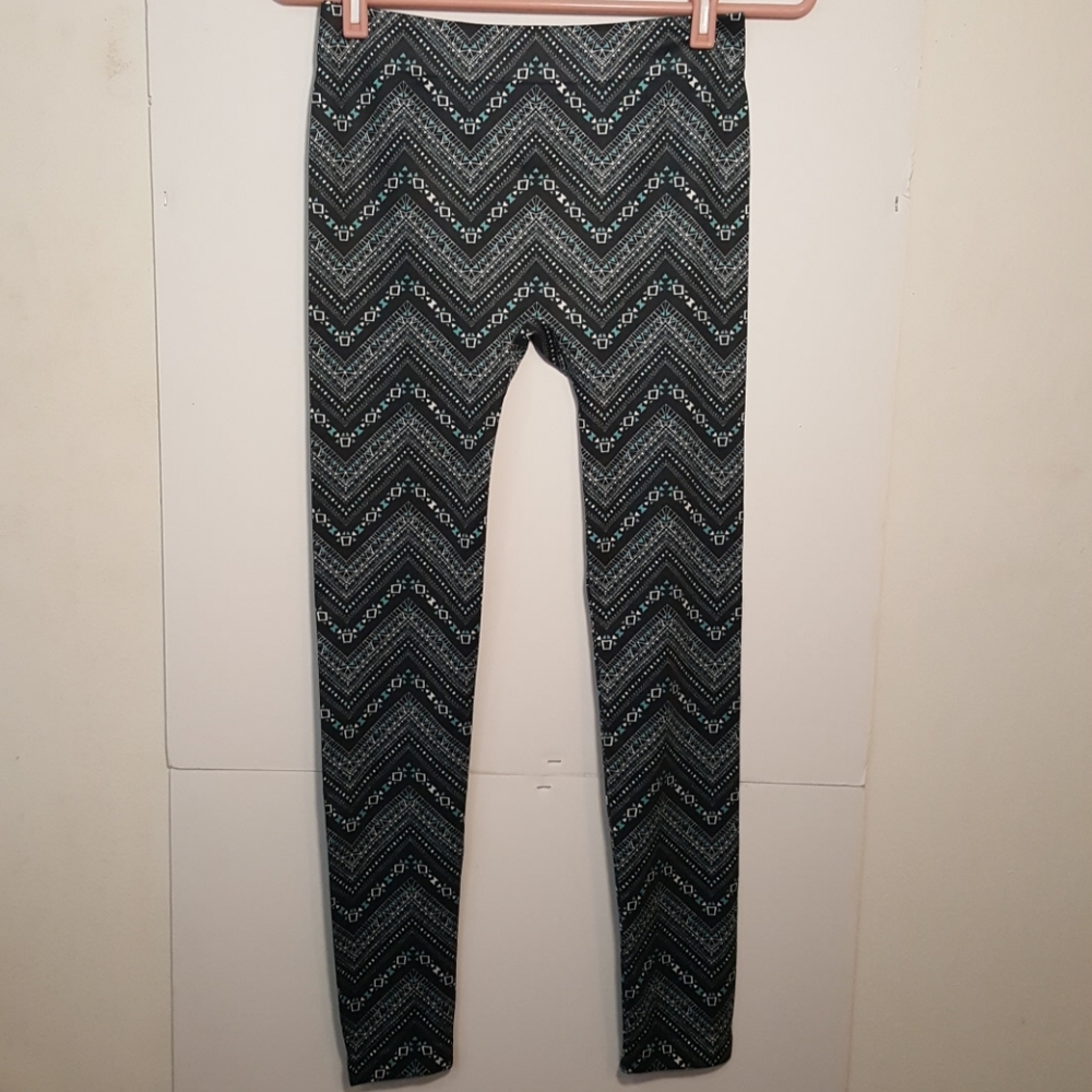 No Boundaries Legging  Aztec Print Medium